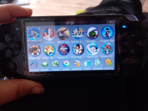 Handheld spielkonsole schwarz - handheld-spielkonsole,